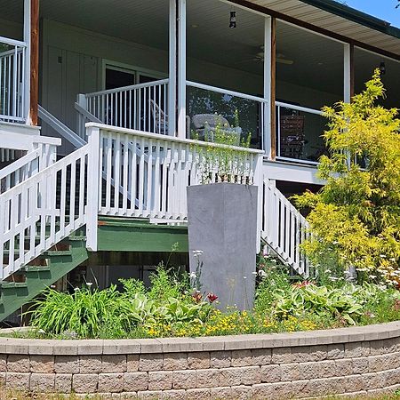 Chequamegon Lake Superior Lodge Bayfield Εξωτερικό φωτογραφία