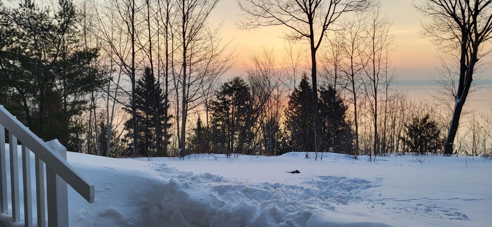 Chequamegon Lake Superior Lodge Bayfield Εξωτερικό φωτογραφία