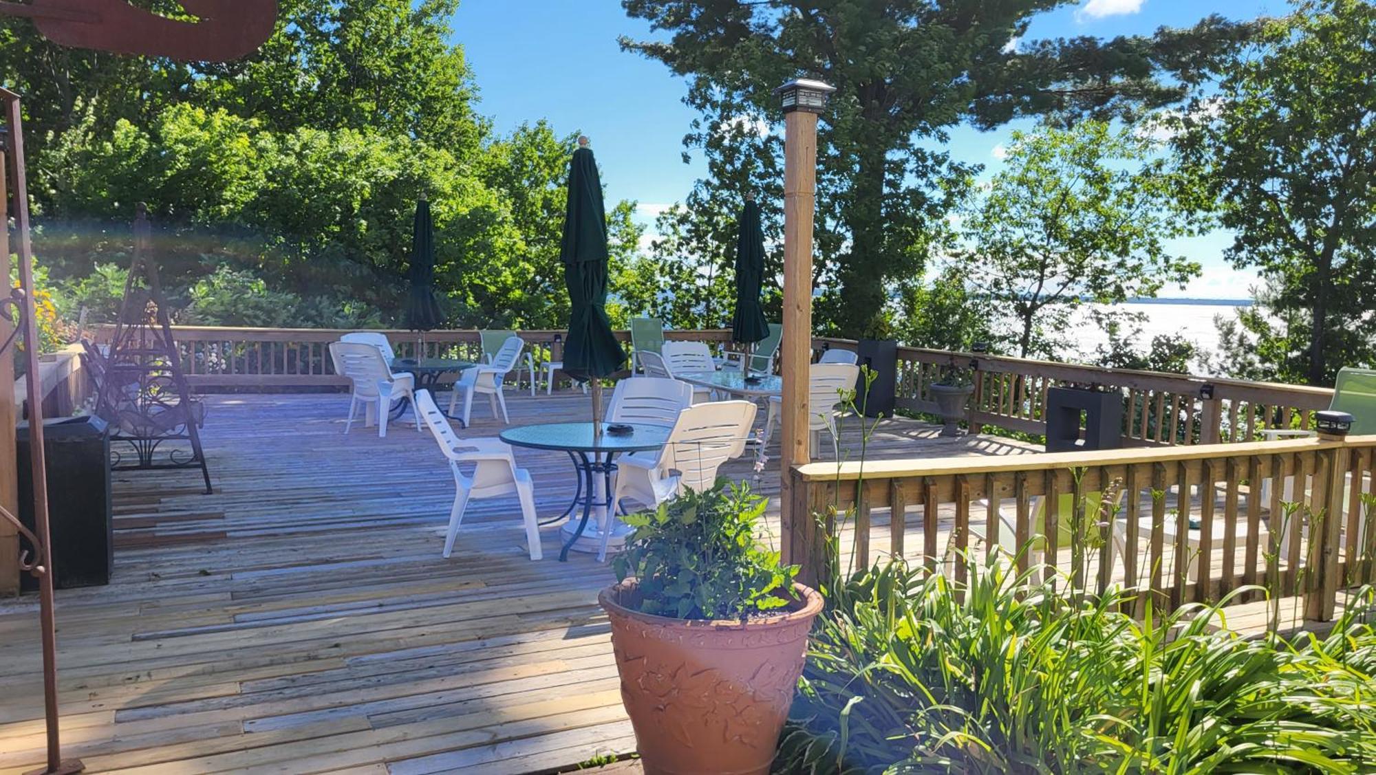Chequamegon Lake Superior Lodge Bayfield Εξωτερικό φωτογραφία