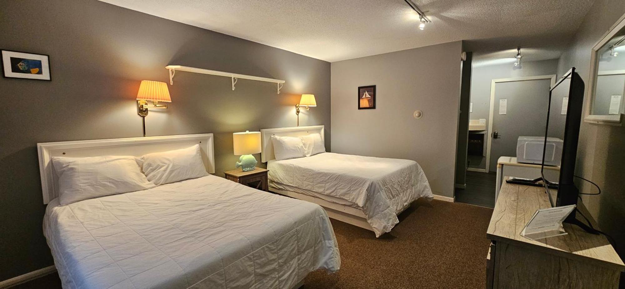 Chequamegon Lake Superior Lodge Bayfield Εξωτερικό φωτογραφία