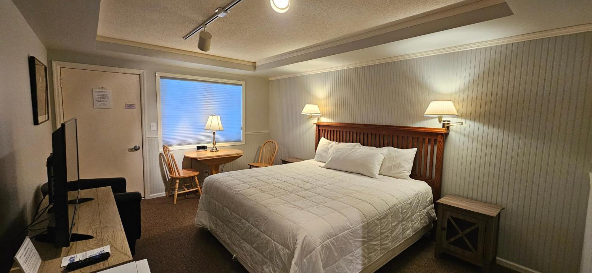 Chequamegon Lake Superior Lodge Bayfield Εξωτερικό φωτογραφία
