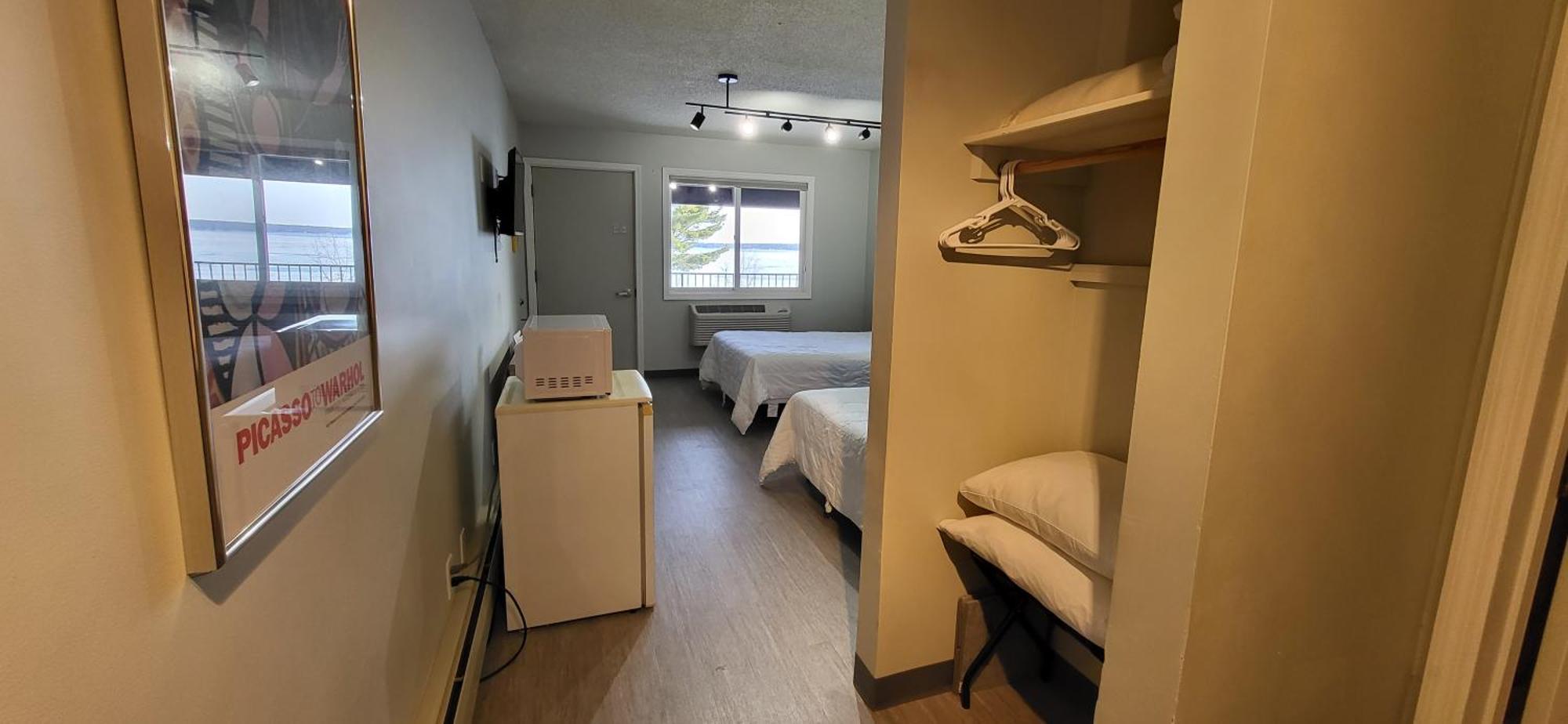 Chequamegon Lake Superior Lodge Bayfield Εξωτερικό φωτογραφία